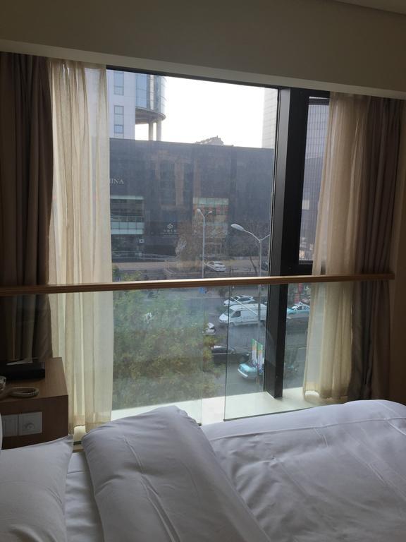 Ji Hotel Jinan Quancheng Square Δωμάτιο φωτογραφία
